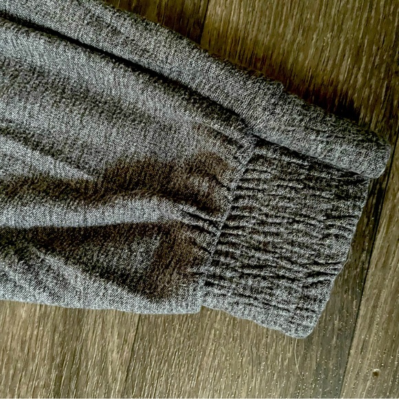 3/$20 | Maurice’s - Heathered Grey Supersoft Joggers - Picture 2 of 4